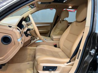 Porsche Cayenne 2009 PDCC