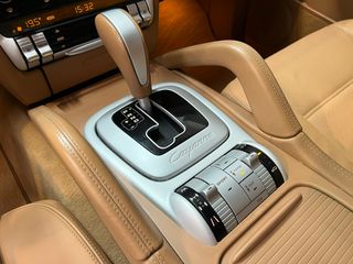 Porsche Cayenne 2009 PDCC