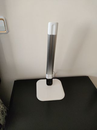 Lampara led de luz cálida y blanca