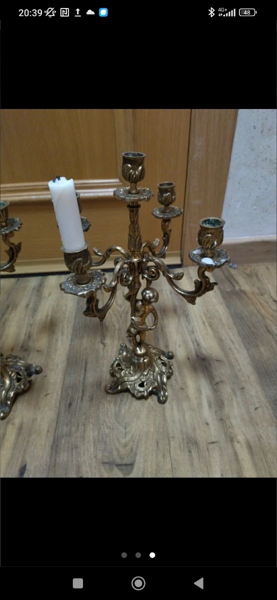 Candelabros de bronce