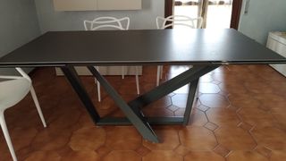 Tavolo da pranzo allungabile