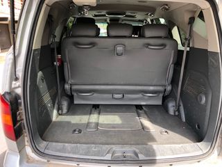 SsangYong Rodius 2011