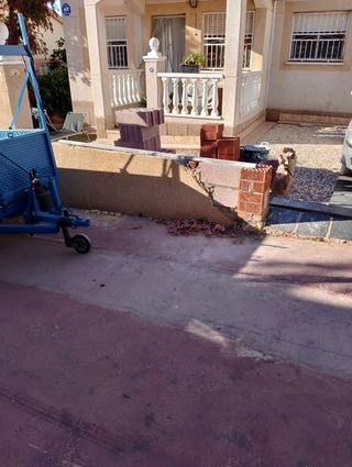 CONSTRUCCIÓNES Y REFORMAS J.M.