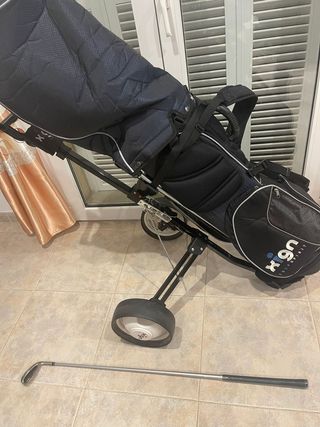 Carro de golf y Palos Golf