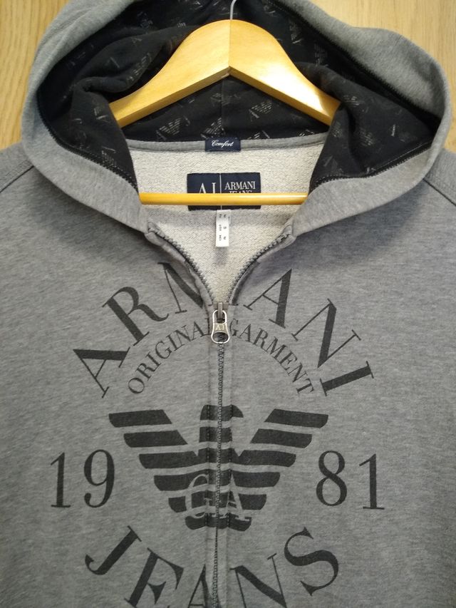 Sudadera Armani Jeans, talla M
