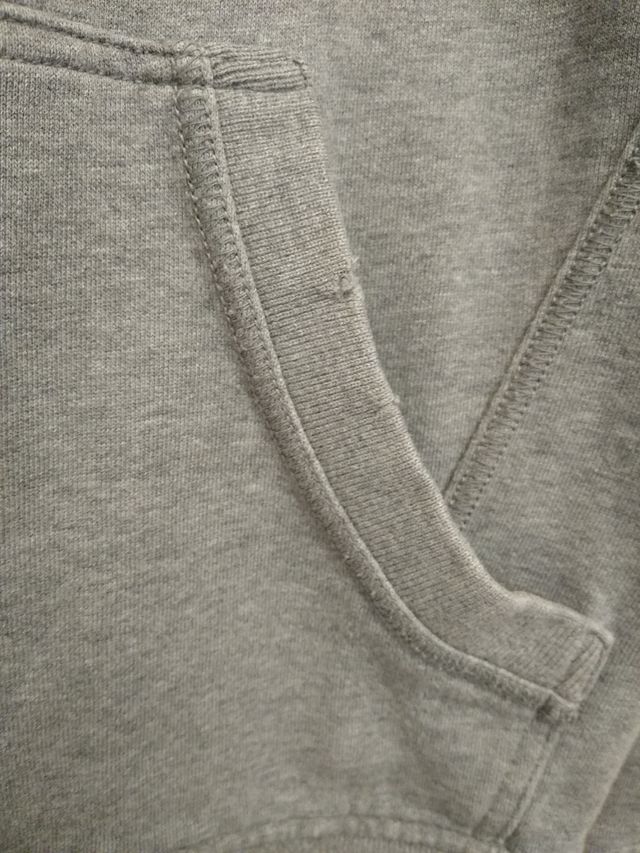 Sudadera Armani Jeans, talla M