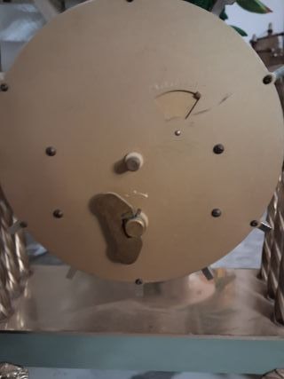 Reloj antiguo de mesa