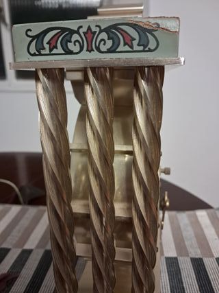 Reloj antiguo de mesa