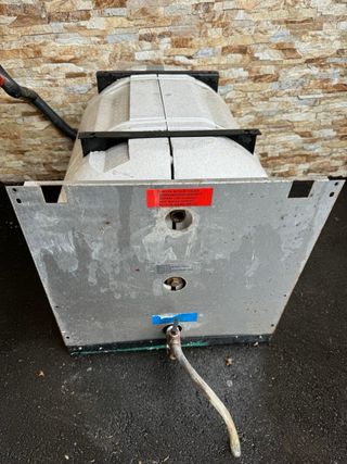 Deposito agua ferroli caldera estanca