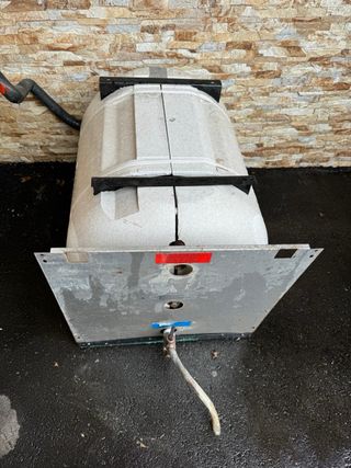 Deposito agua ferroli caldera estanca