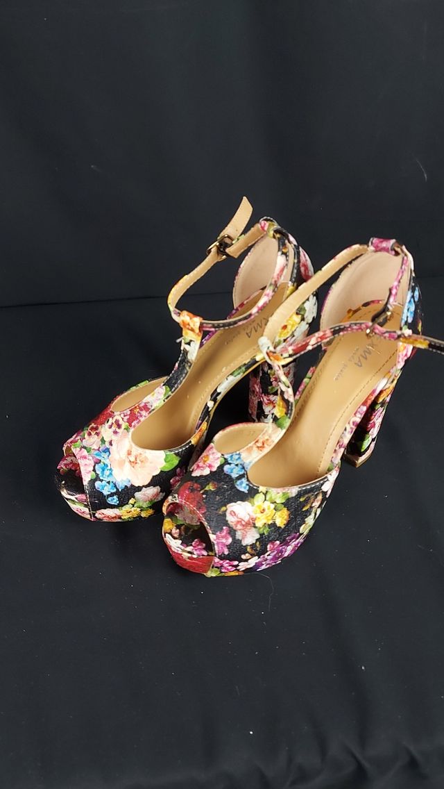 Scarpe donna contatti con plateau