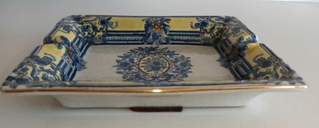 Conjunto de florero y bandeja cerámica