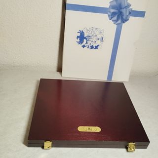 Estuche de Mader, para Medallas, Monedas