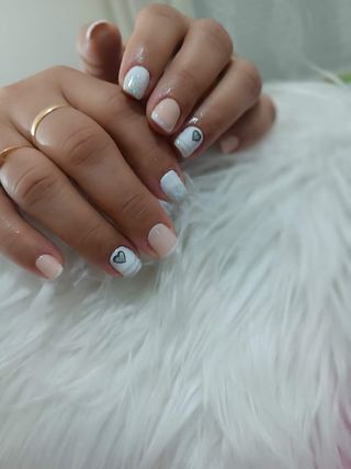 Manicura y pedicura de urgencia