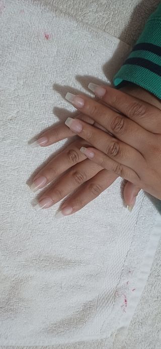 Manicura y pedicura de urgencia