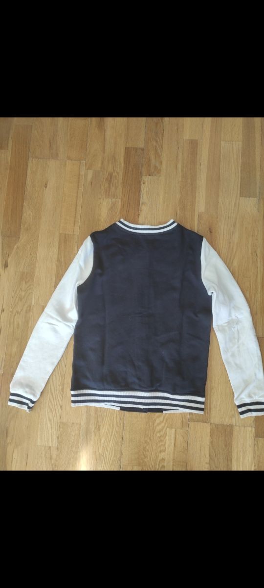 Sudadera con botones