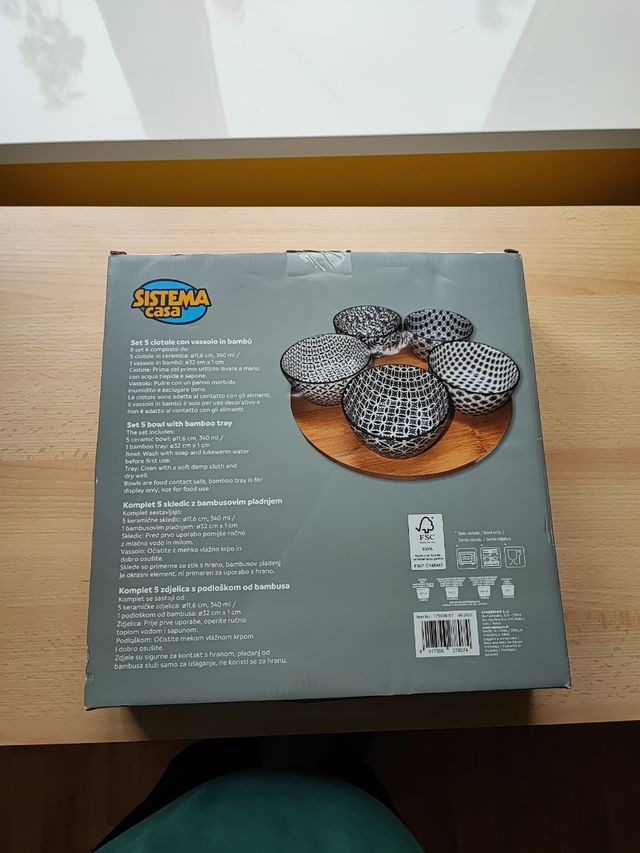 Set 5 ciotole con vassoio in bambu