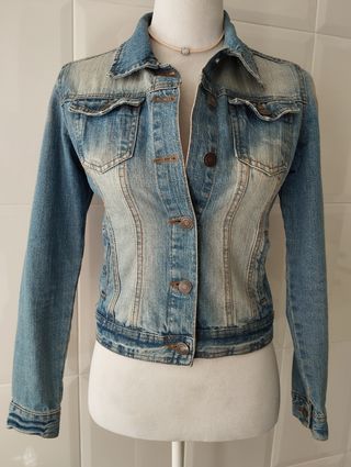 Cazadora vaquera Talla 36