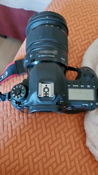 Canon 6D + Sigma 24-105 + complementos