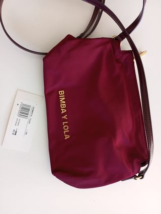 Bolso color vino