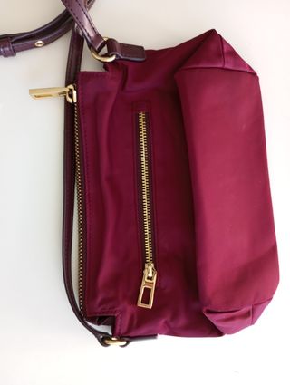 Bolso color vino