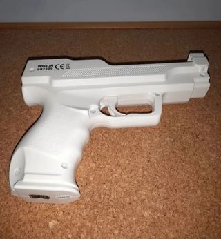 Oferta"NUEVO"Escopeta+pistola+2 volantes Wii