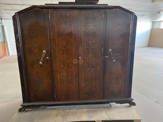 Dormitorio antiguo del año 1940 madera de nogal