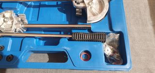 kit completo de abocardado y ensanchado de tubos.