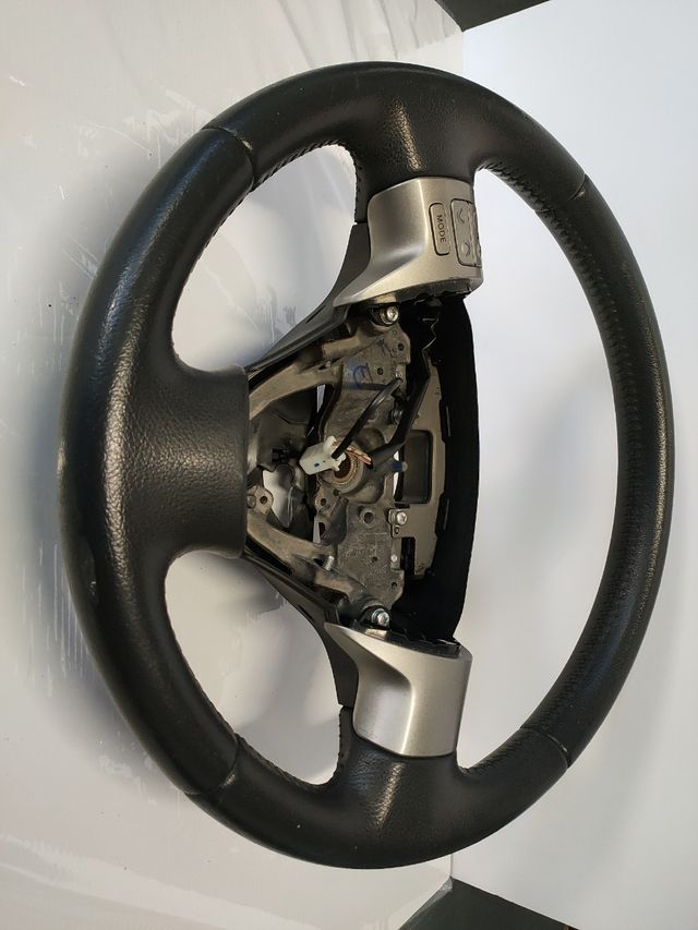 ✅VOLANTE TOYOTA AURIS '07