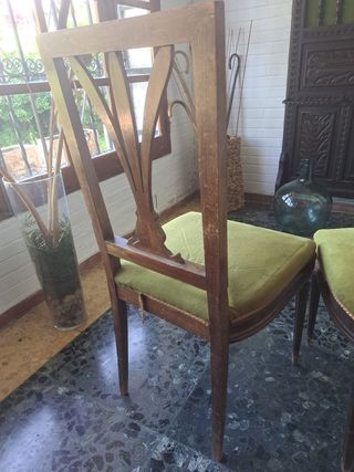 2 Sillas madera y tapizada vintage
