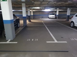 Vendo plaza de garaje para coche grande