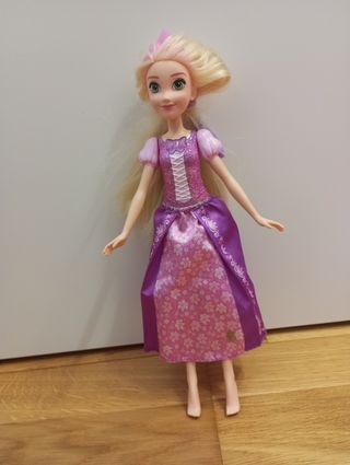 Rapunzel muñeca