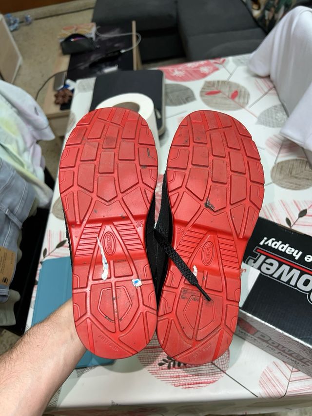 calzado de seguridad sparco