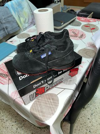 calzado de seguridad sparco