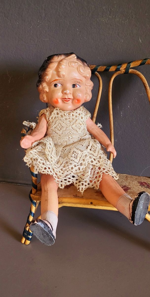 Bambola antica