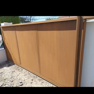 Puerta corredera acero corten