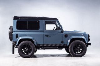Land Rover Defender  2005