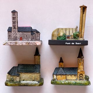Lote miniaturas IGLESIAS del PIRINEO