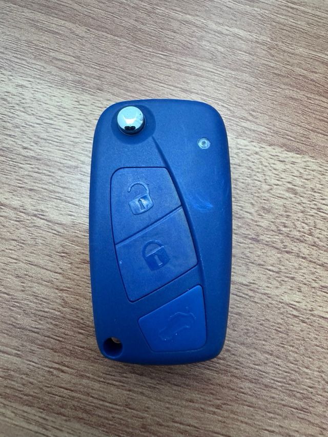 Carcasas llaves sin electronica varias marcas