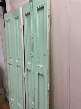 postugos de ventanas antiguas