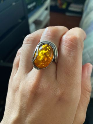 Anillo de Plata y Ámbar