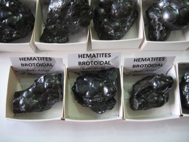 Hematites brotoidal (minerales). Seleccionados