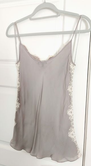 Top de seda de Massimo Dutti 🩶