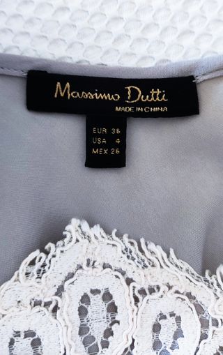Top de seda de Massimo Dutti 🩶