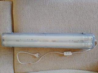 LAMPARA DE TUBOS LED 