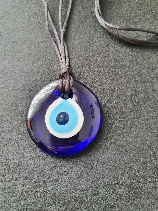 Colgante ojo turco grande con cordón