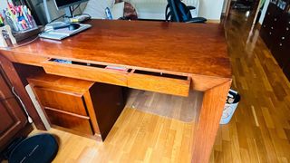 Mesa despacho- escritorio madera maciza
