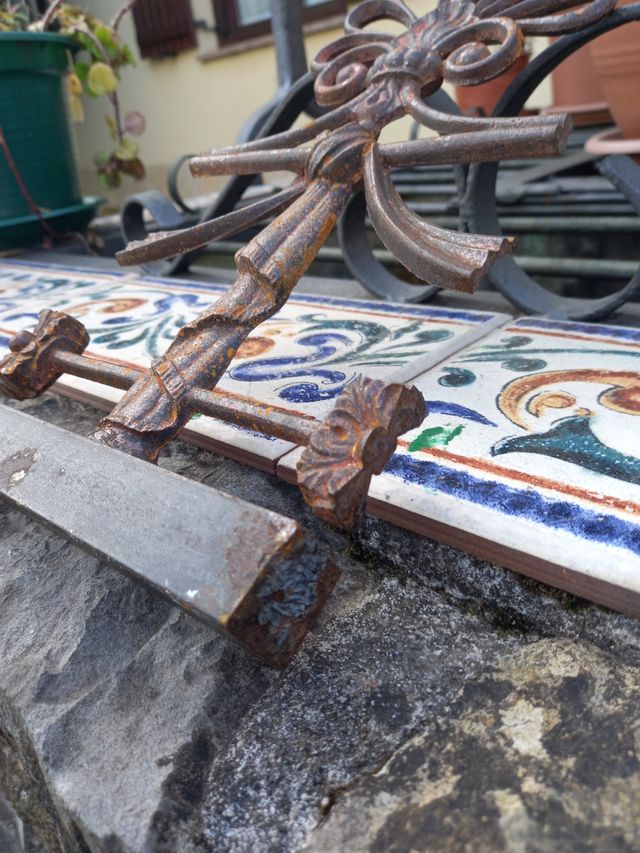 Decoración de FORJA.