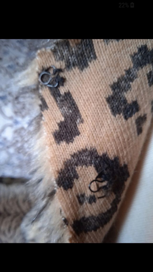 Mini falda troglodita de peluche