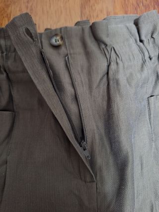 Pantalón verano verde talla S Mango